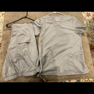 Cherokee Revolution Scrub set